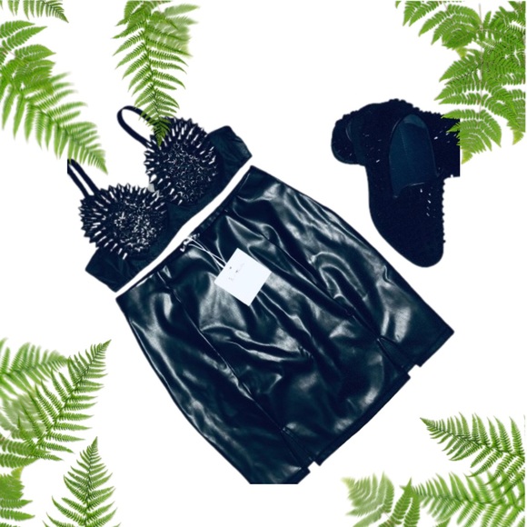 New 🖤 Womens Sexy Metallic Spike Studded Rivet Bra Punk Push Up Tops Lingerie - Picture 6 of 9